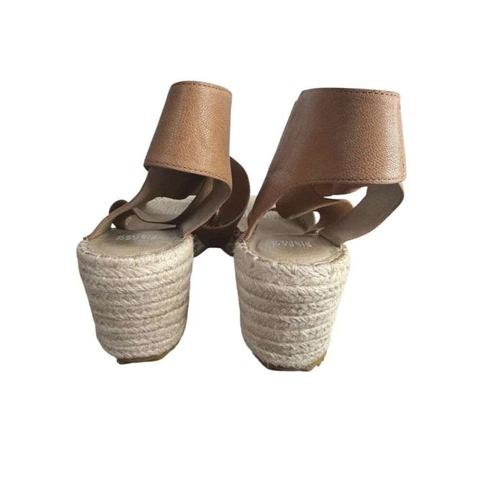 Eileen Fisher eileen fisher