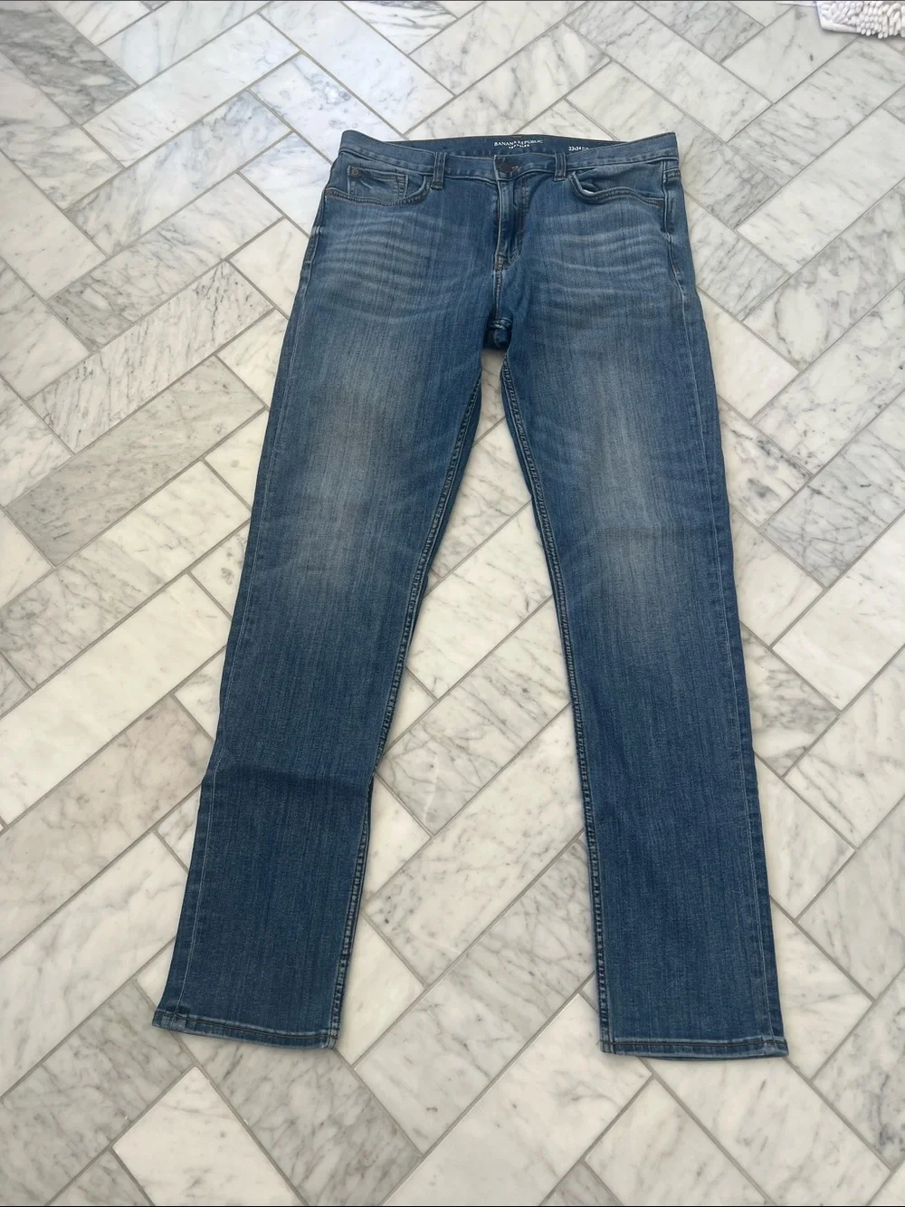 Banana Republic Men’s Medium Blue Straight Jeans