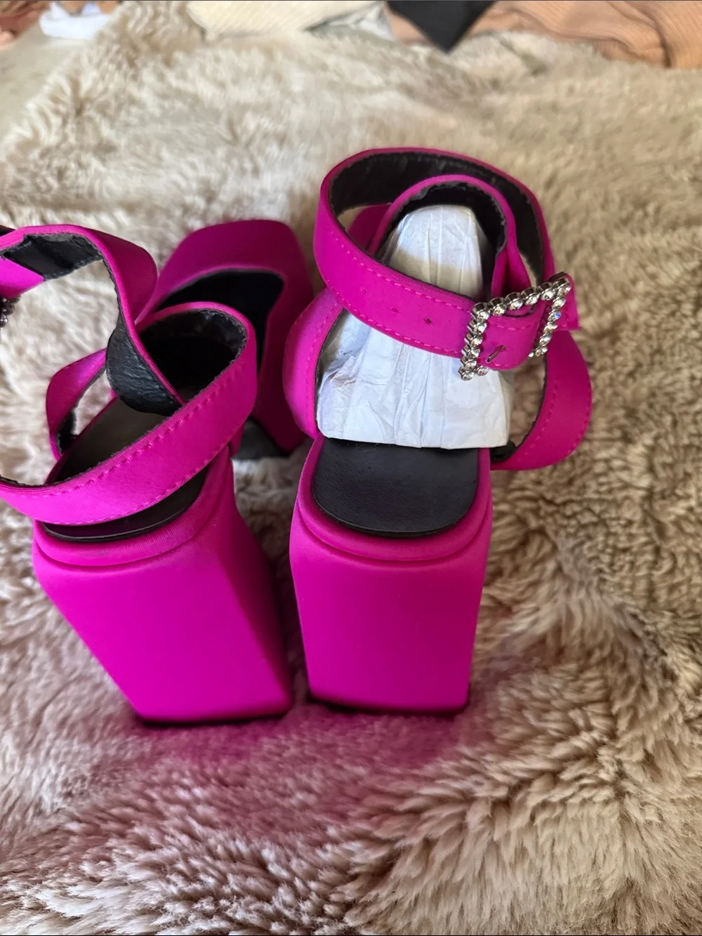 N/A square keeps toe