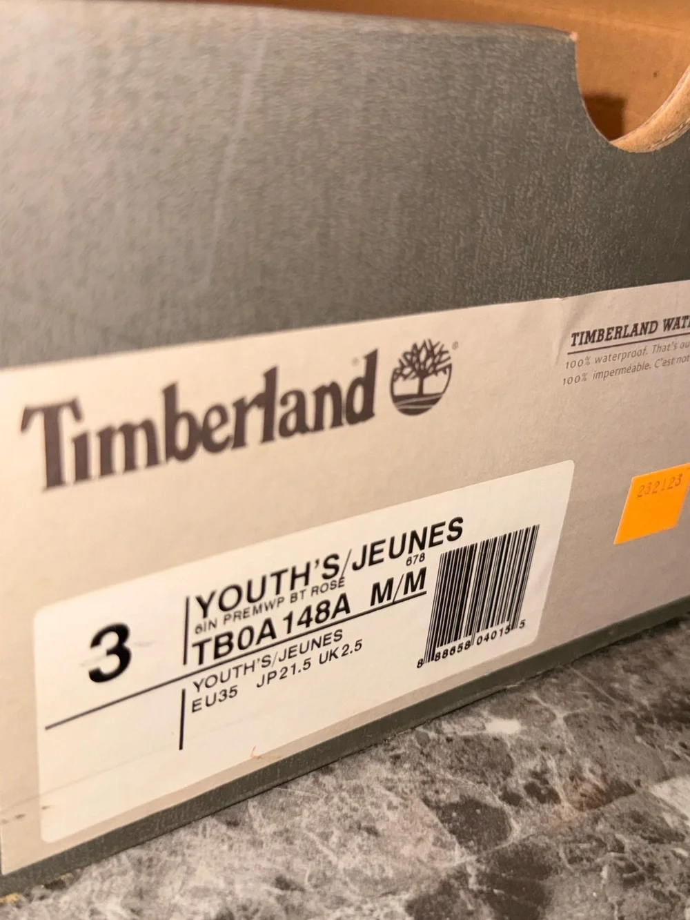 Timberland youth shoe