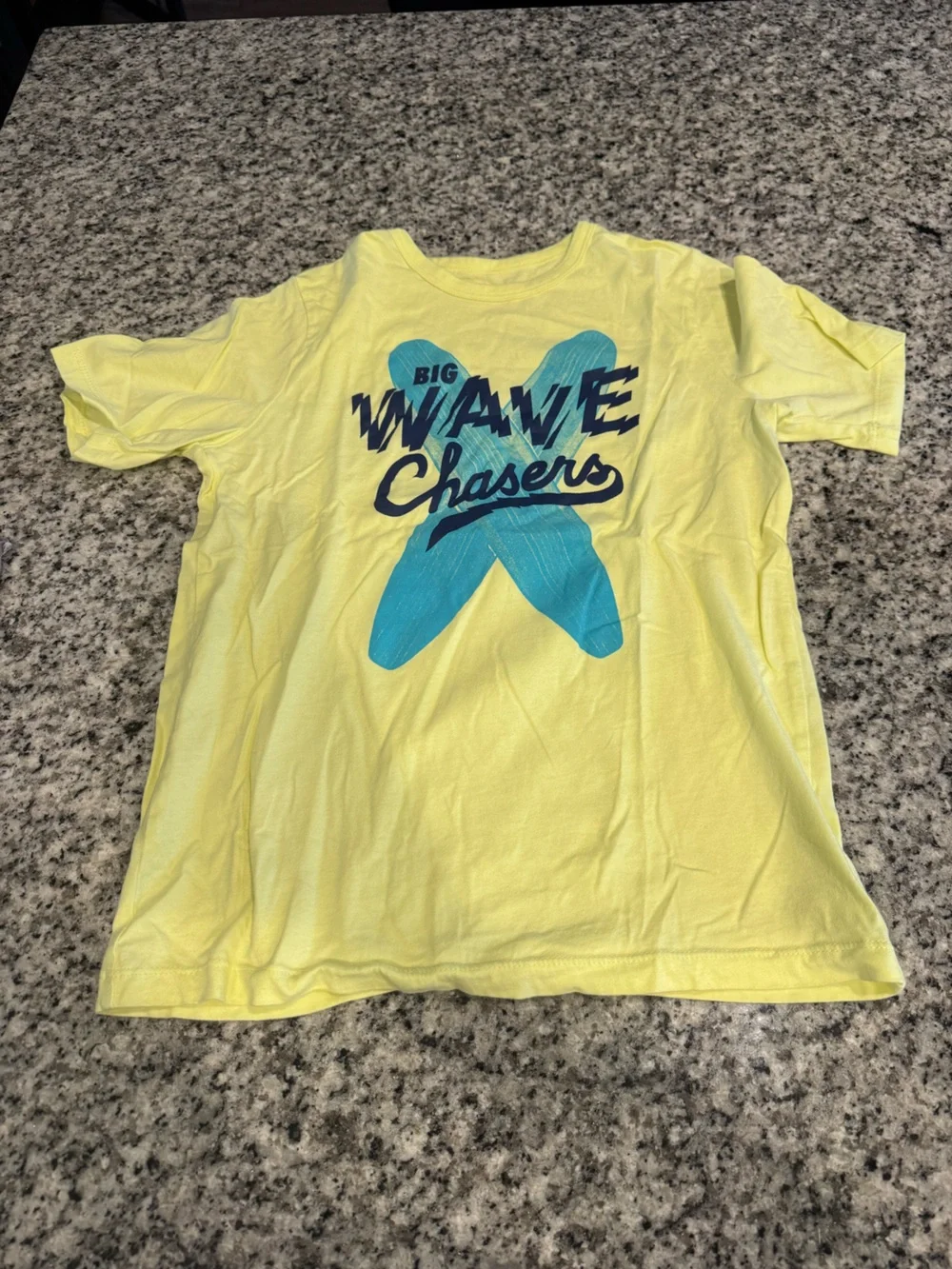 Oshkosh bright yellow Graphic Tee boys size 10