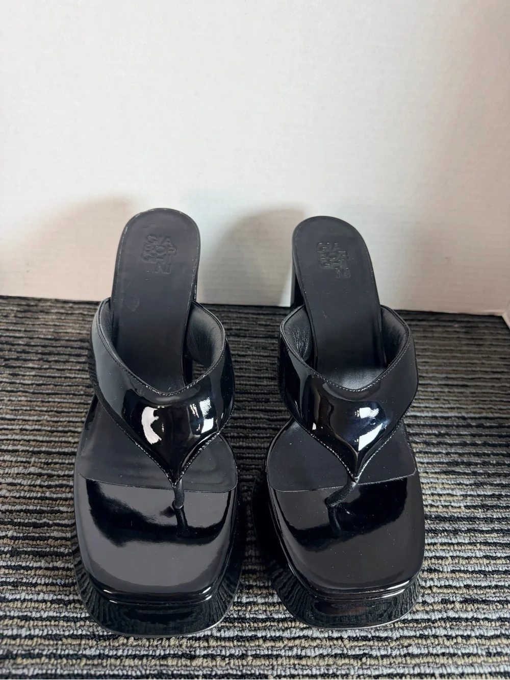 Gia Borghini size 38