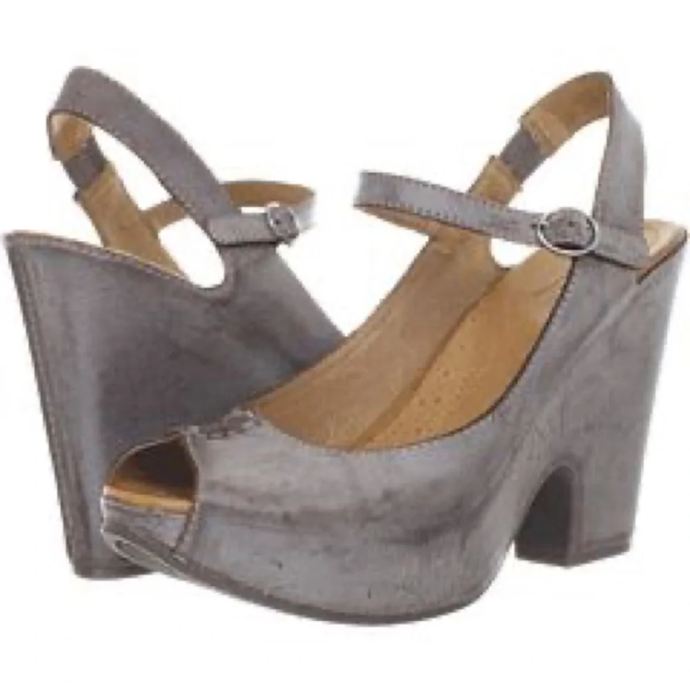 Naya Brown Leather Maeve Platform‎ Sandals Sz. 9