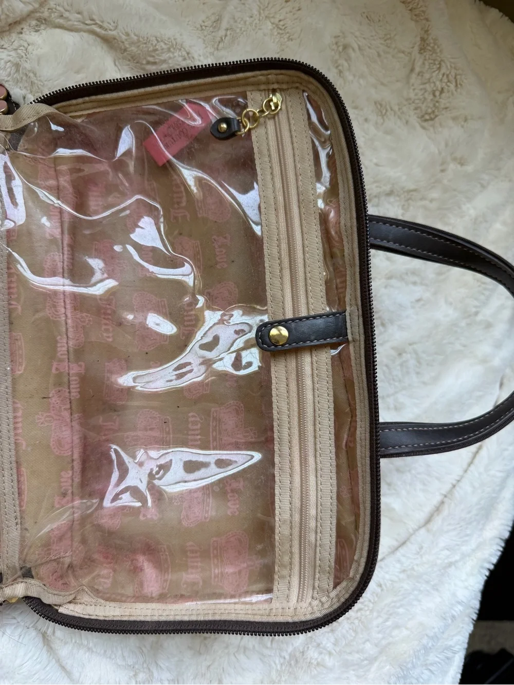 Juicy Couture soft pink