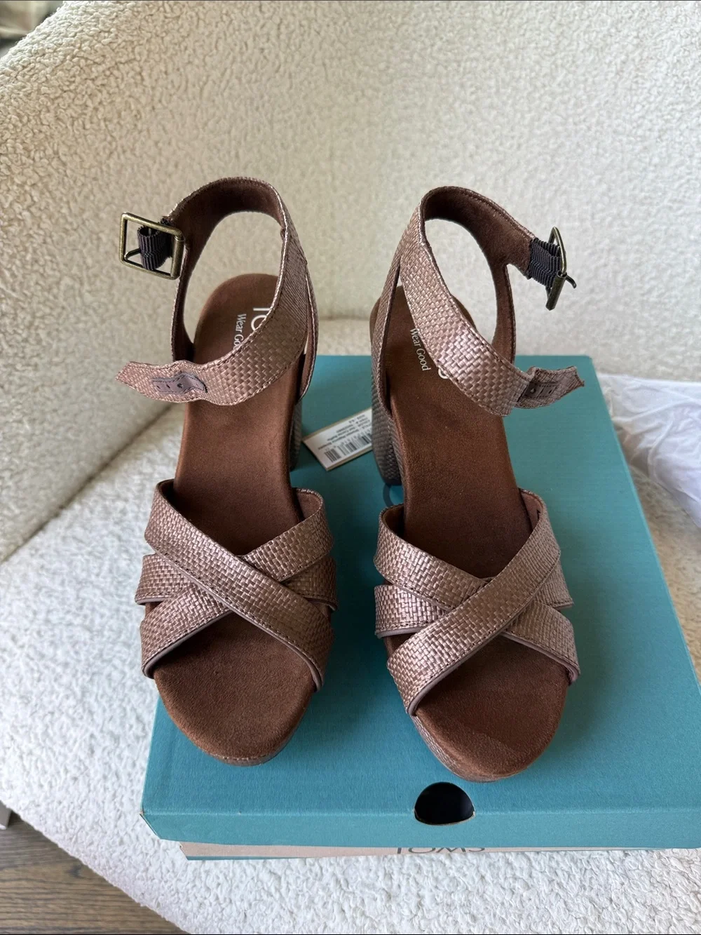 Toms summery raffia