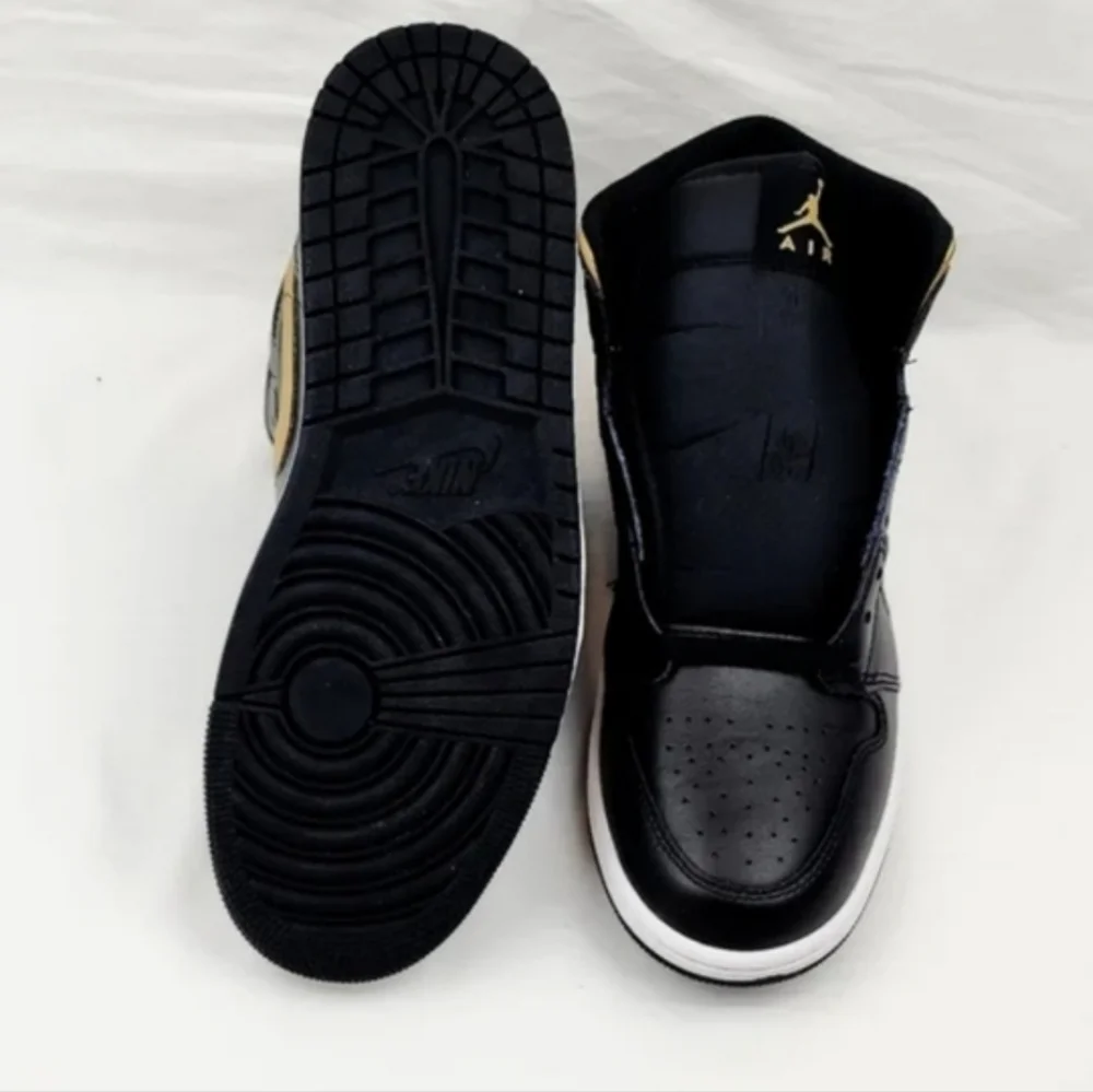Jordan air mid