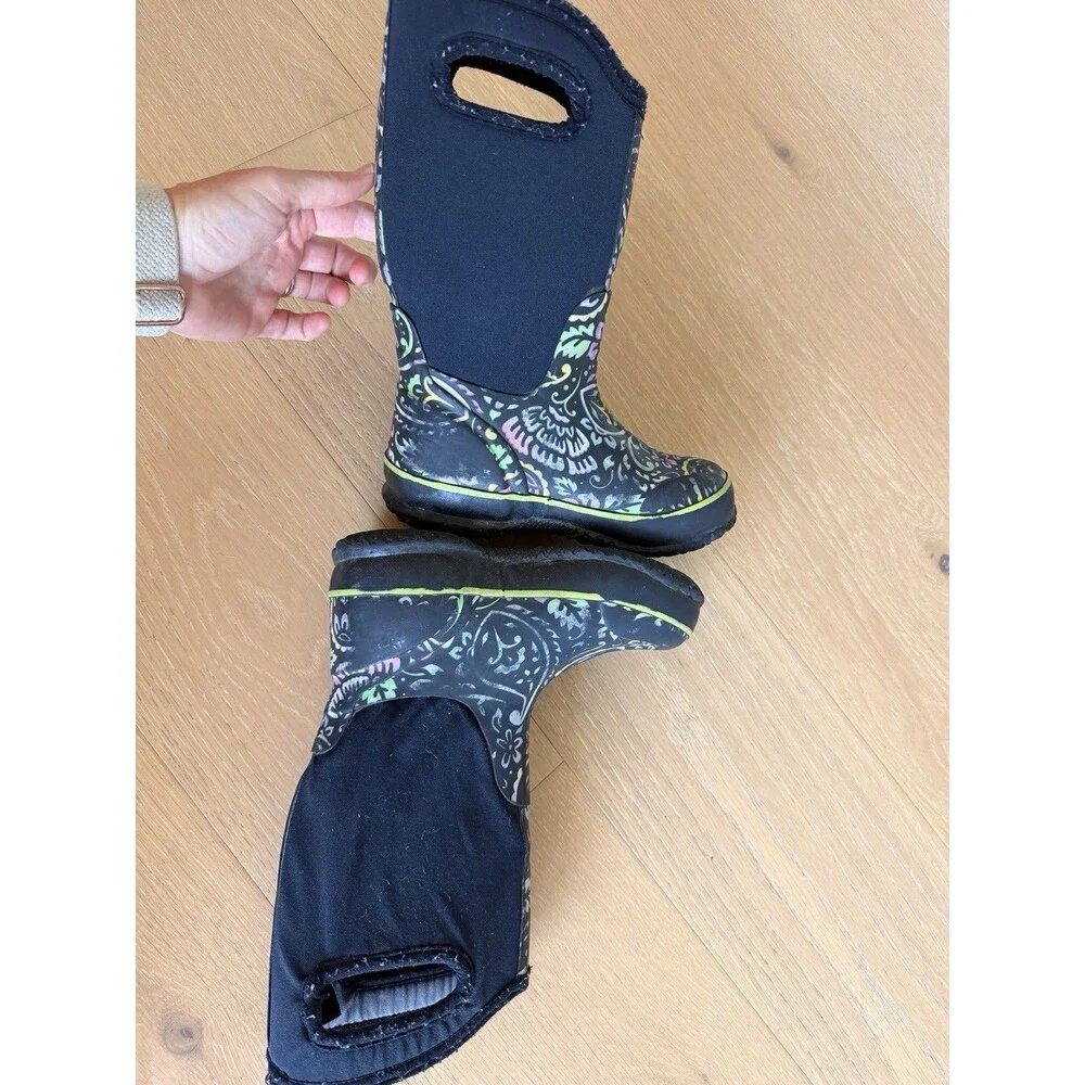 Bogs youth size