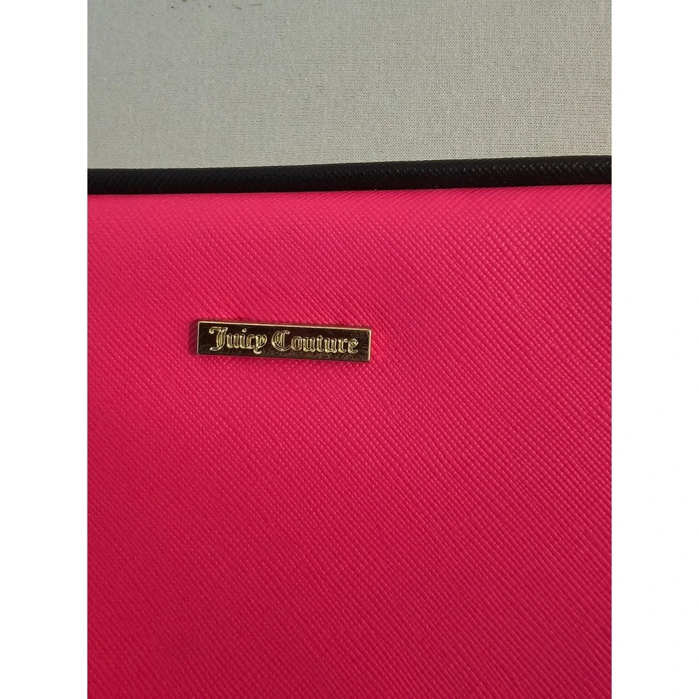 Juicy Couture Pink Saffiano Cosmetic Bag Makeup Pouch Gold Logo New