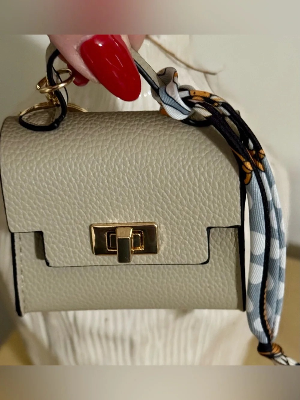 BUYERS CHOICE MINI PURSE BAG CHARMS CHOOSE TAUPE OR WHITE NEW