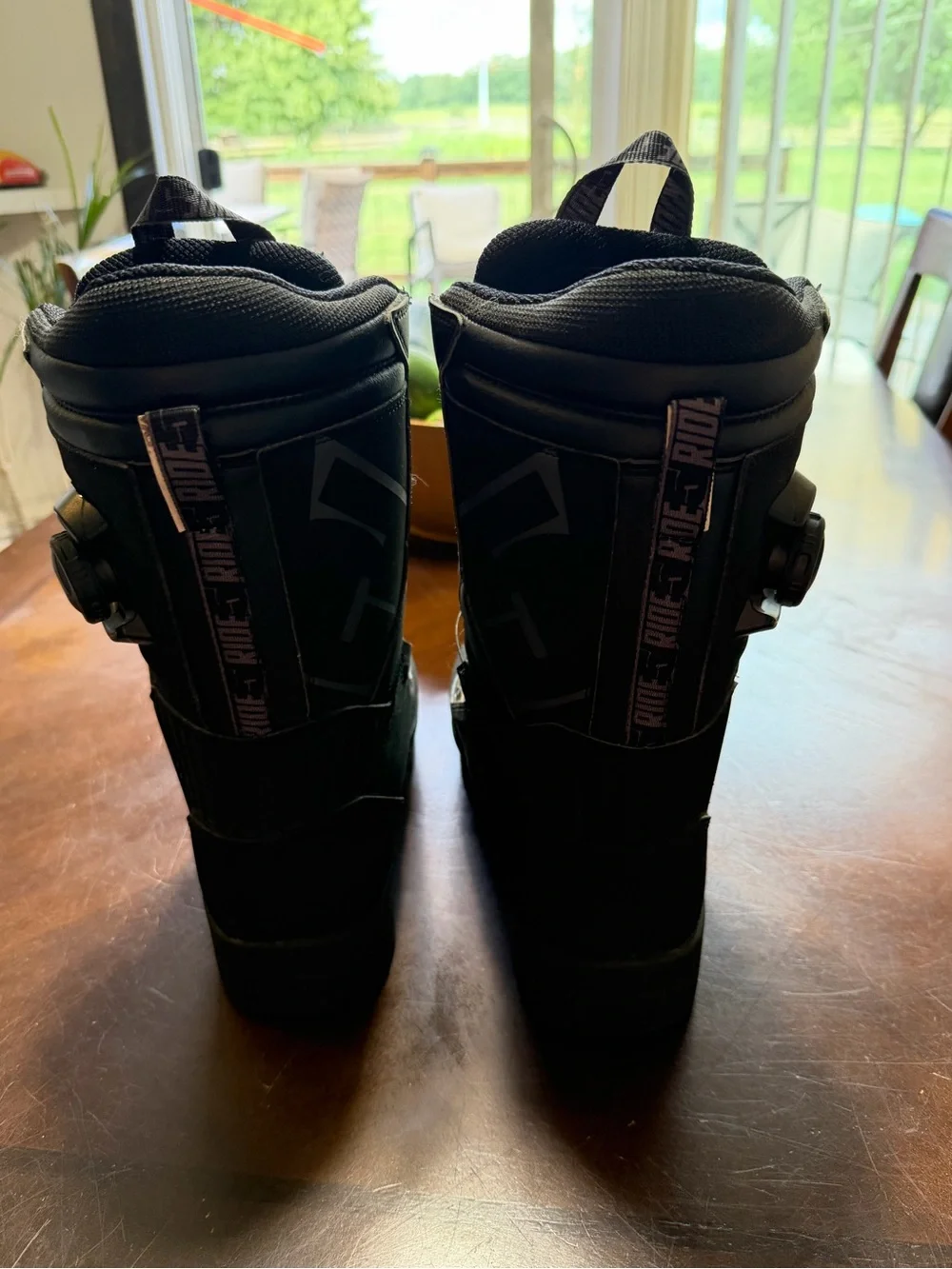 Women's Black Winter Boots with Dial Lacing
