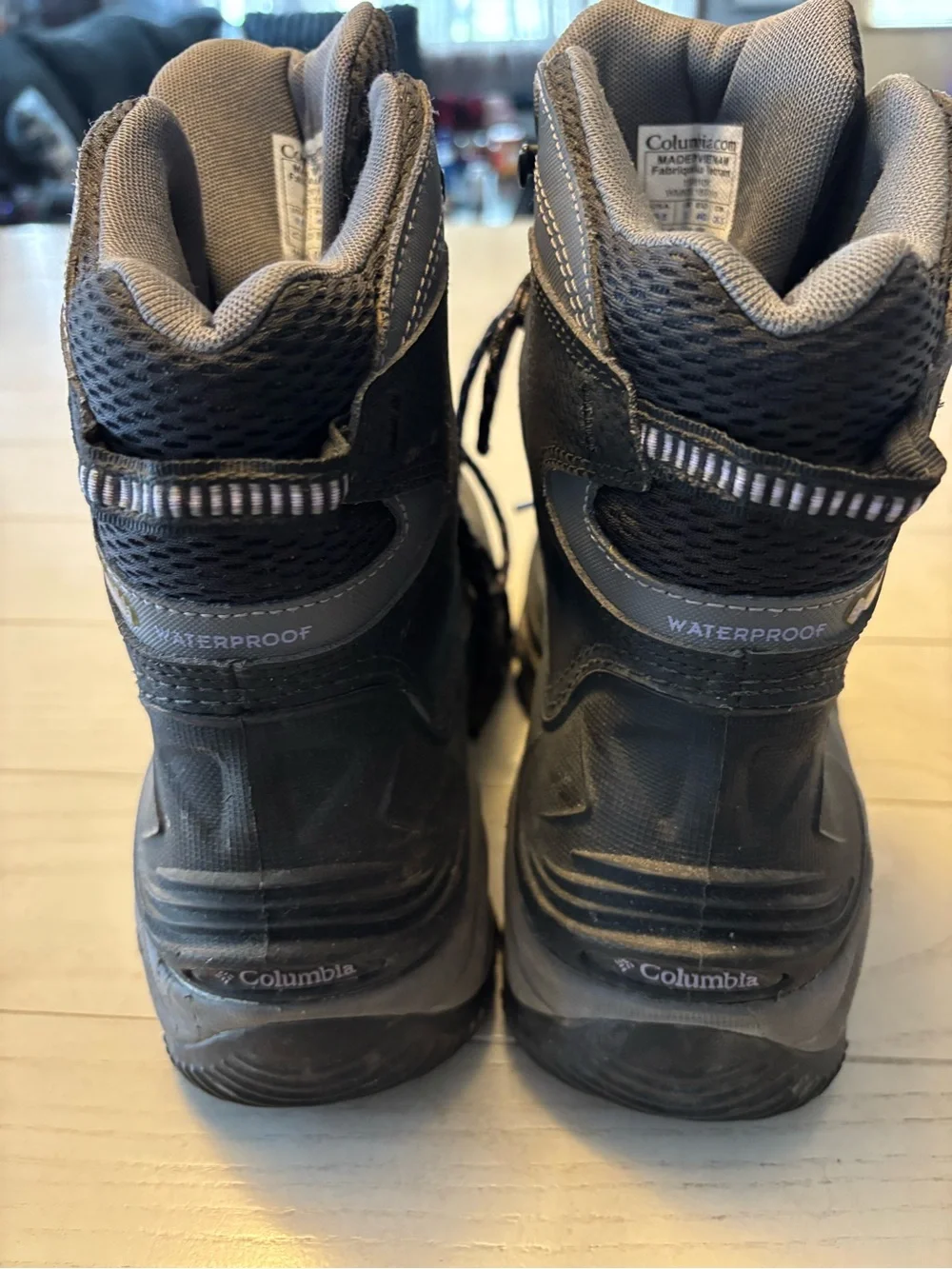Columbia Techlite snowboot 9.5