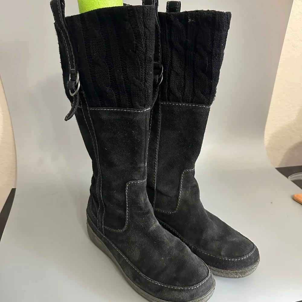 The North Face Womens Black Suede Cable Knit Winter Boots PrimaLoft 200g Size 9