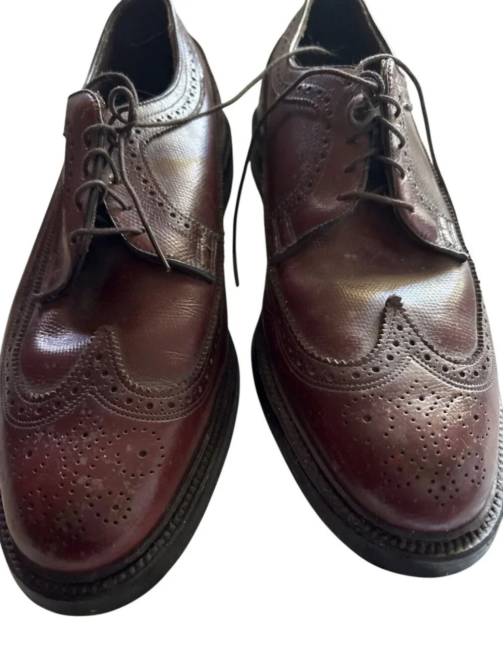Unknown classic wingtip