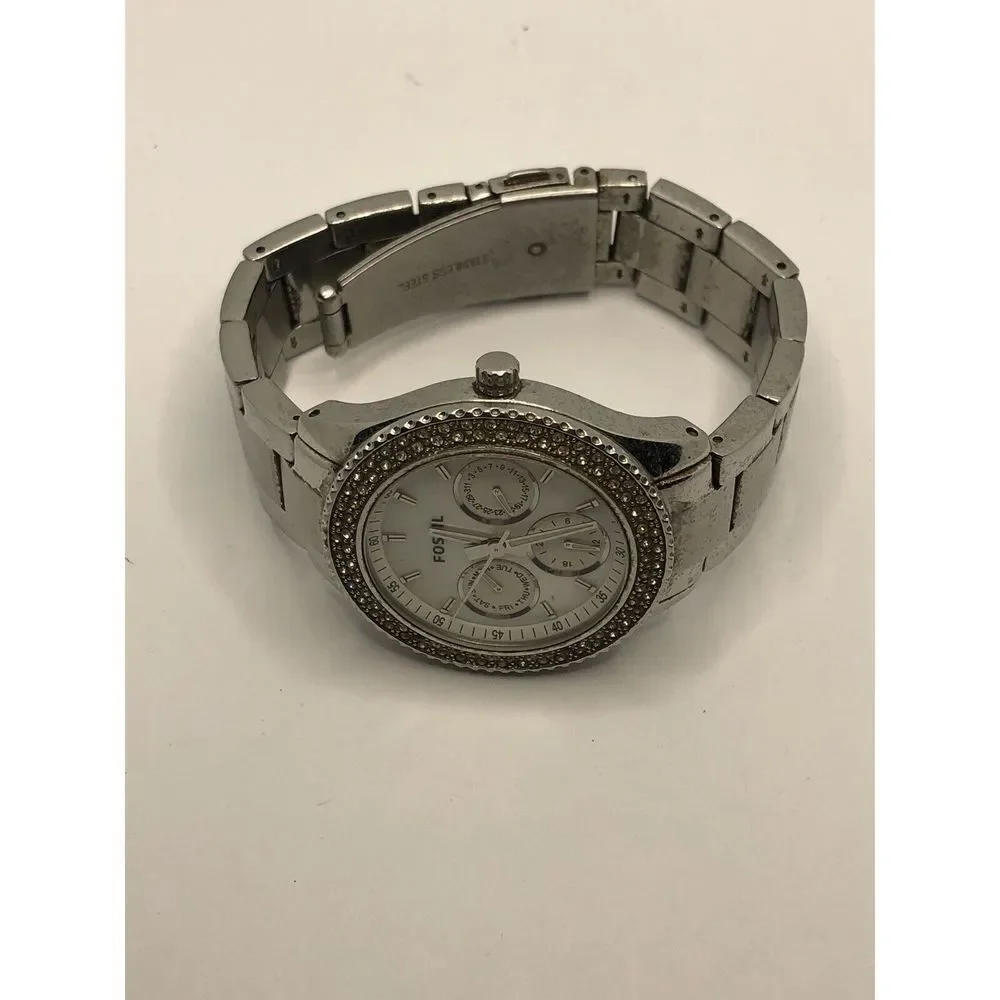Fossil ES2860 Womens Silver Stainless Steel Analog Dial Quartz Wrist Watch HK532
