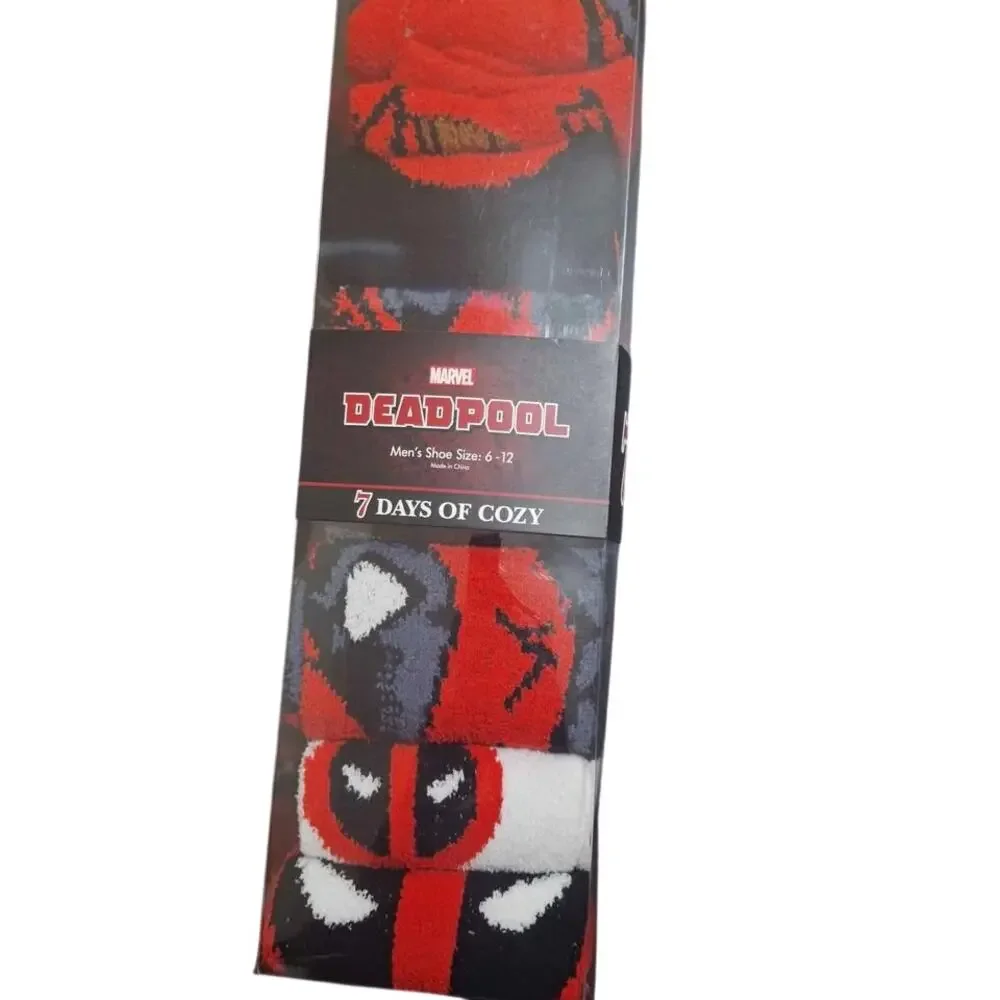 Marvel Deadpool 7 Days of Cozy Crew Socks Men's Adult Size 6-12 7 Pair Pack
