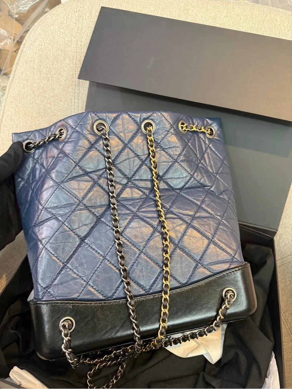 CHANEL classic quilted