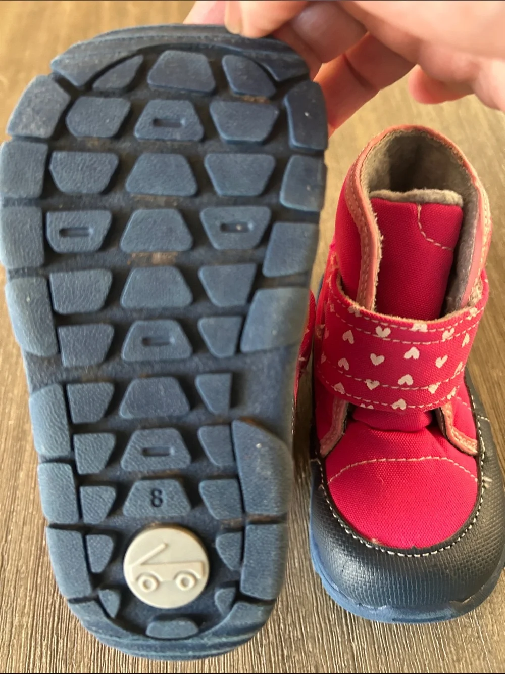 See Kai Run strap quick feet