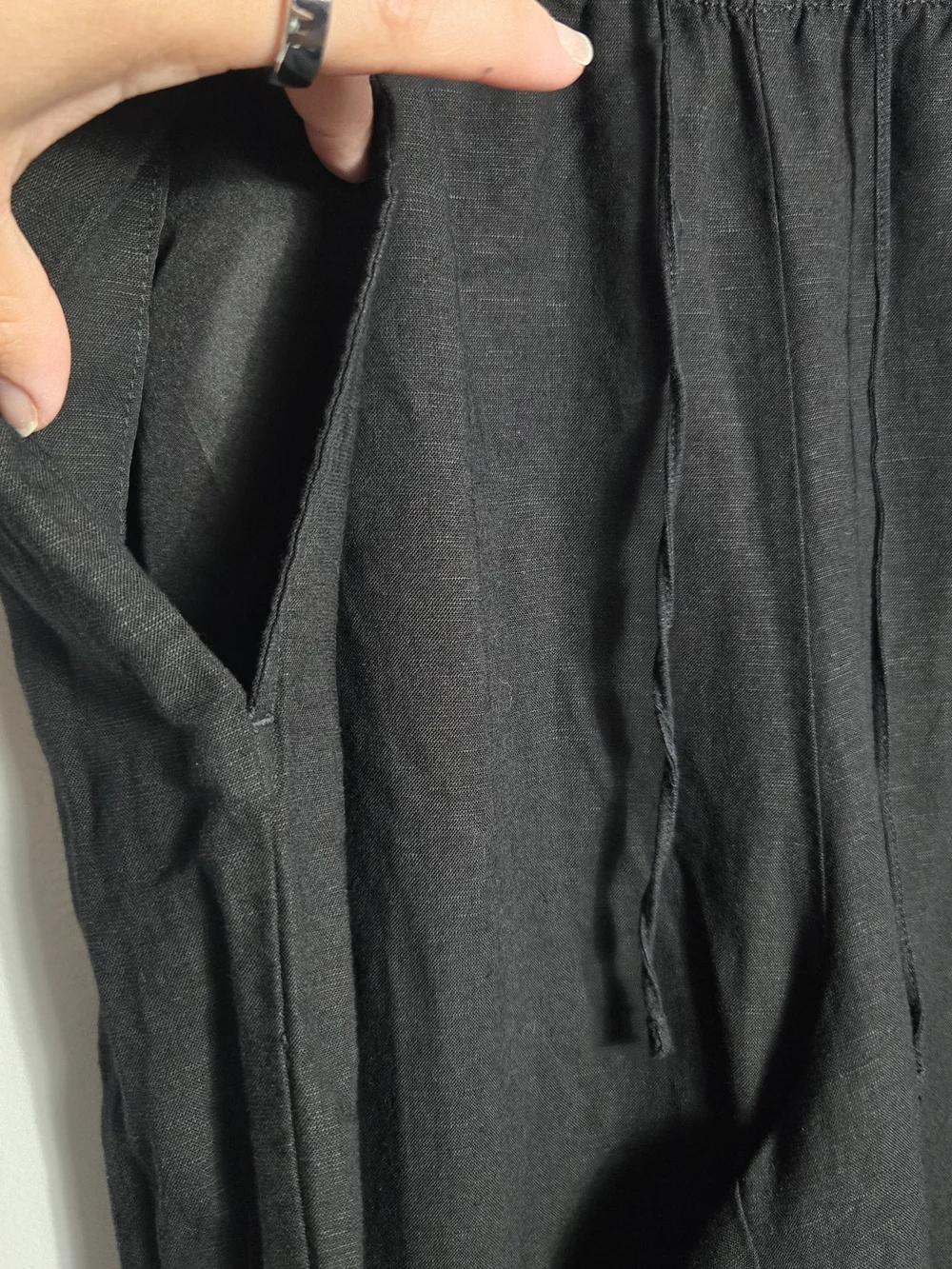 H&M black linen