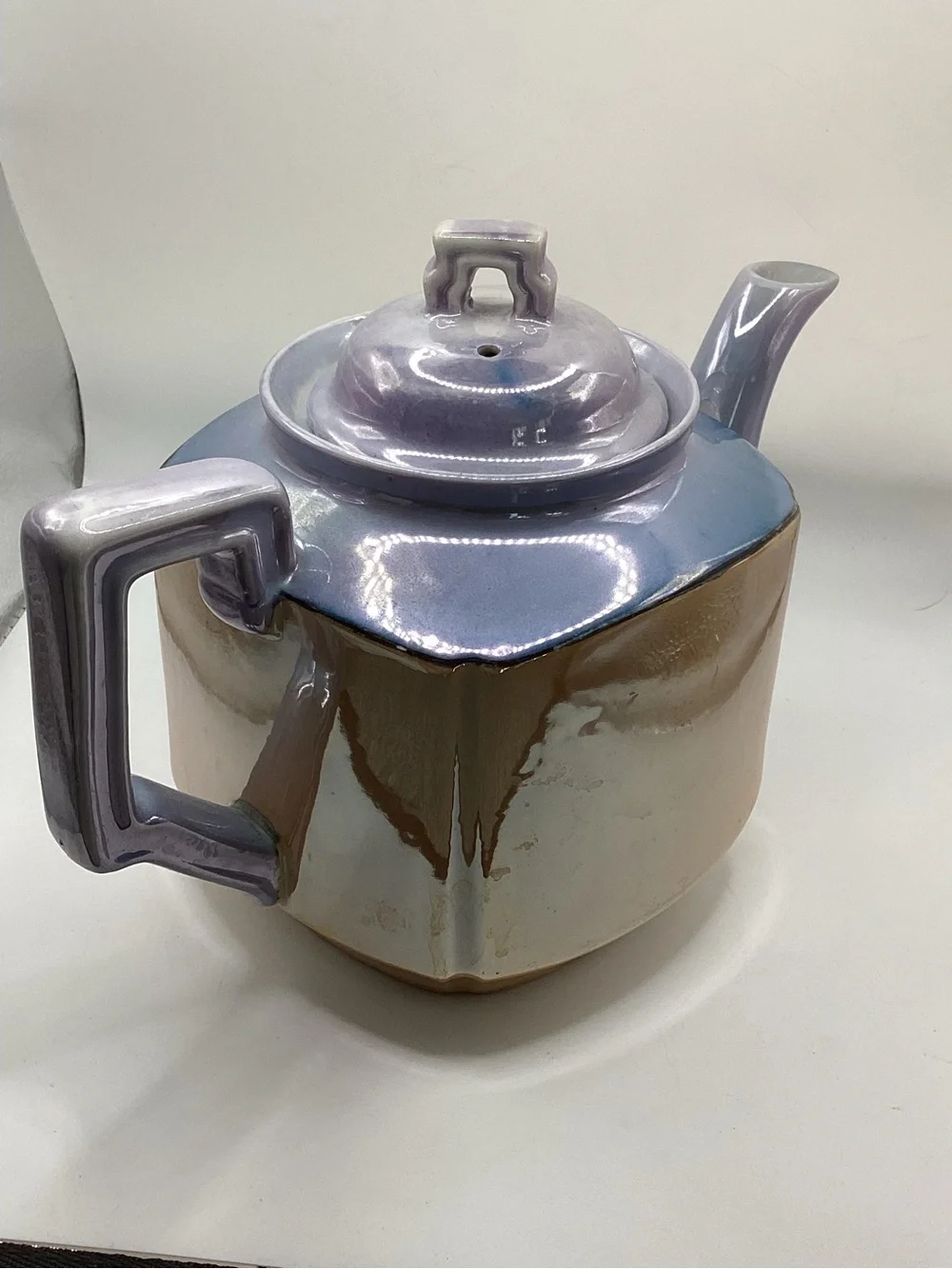 Unk porcelain teapot