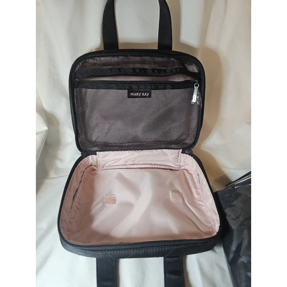 New Old Stock Mary Kay 4 Piece Cosmetics Bags
