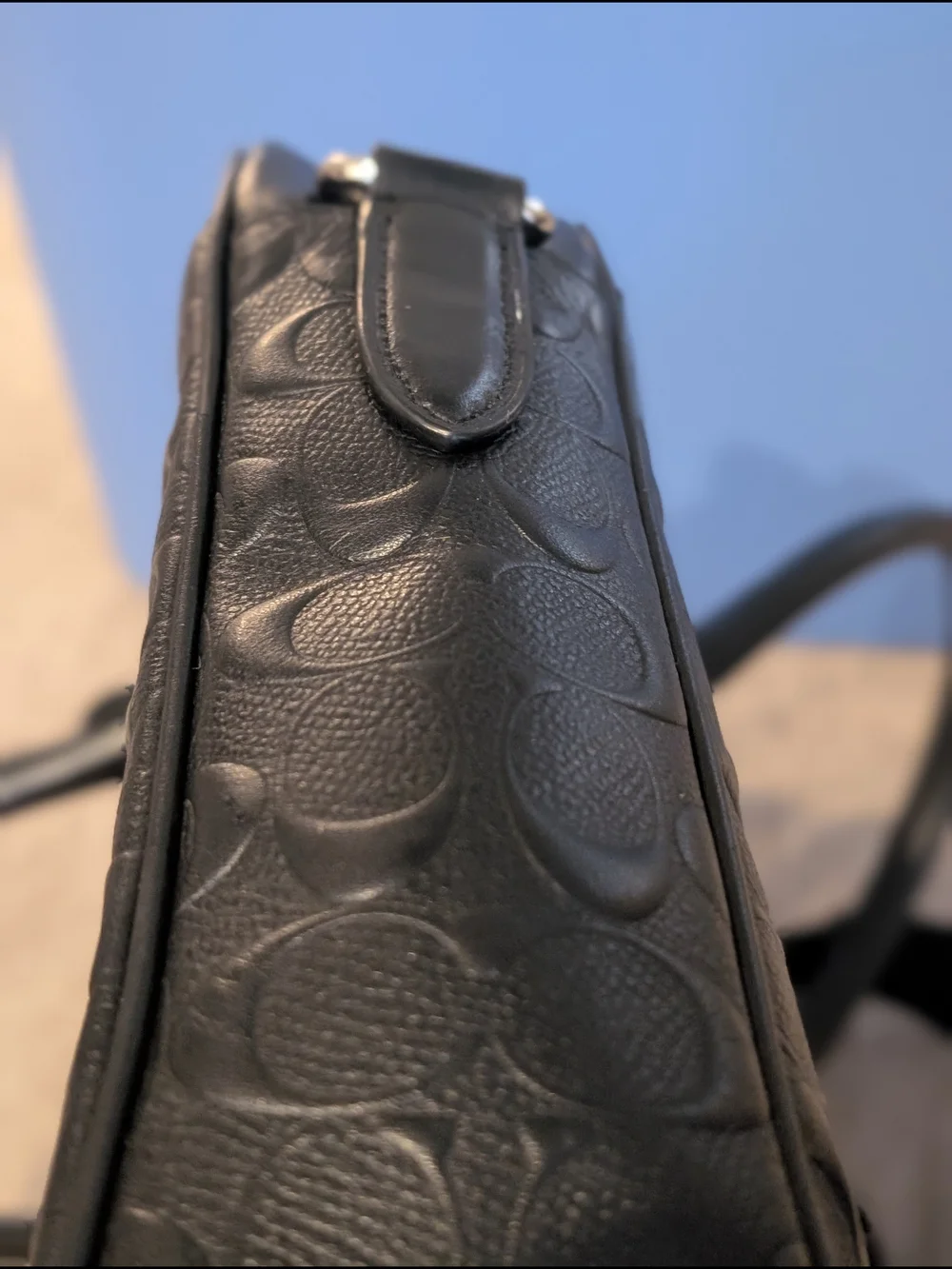 Coach or signature