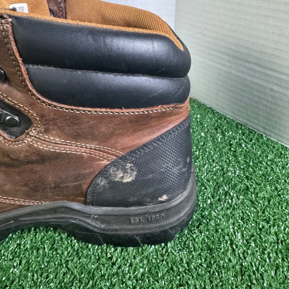 Carhartt size 11