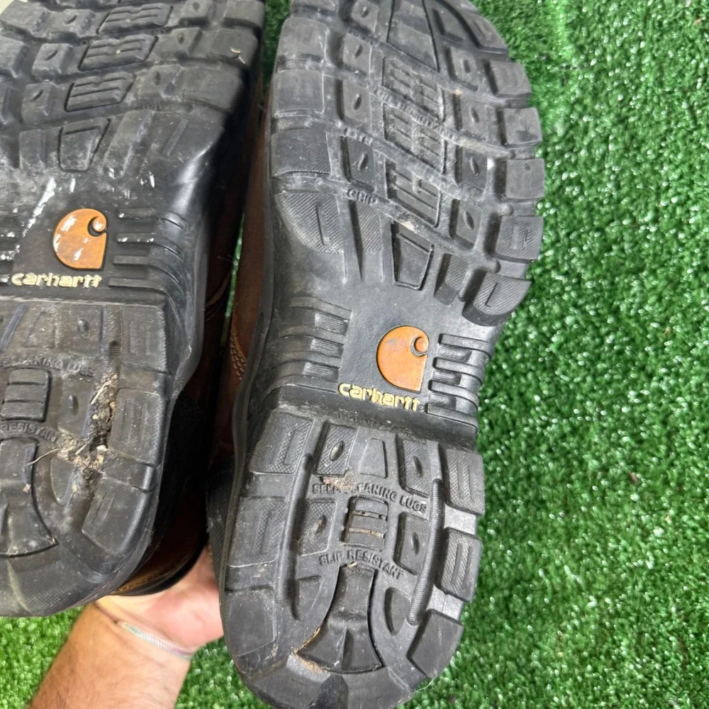 Carhartt size 11