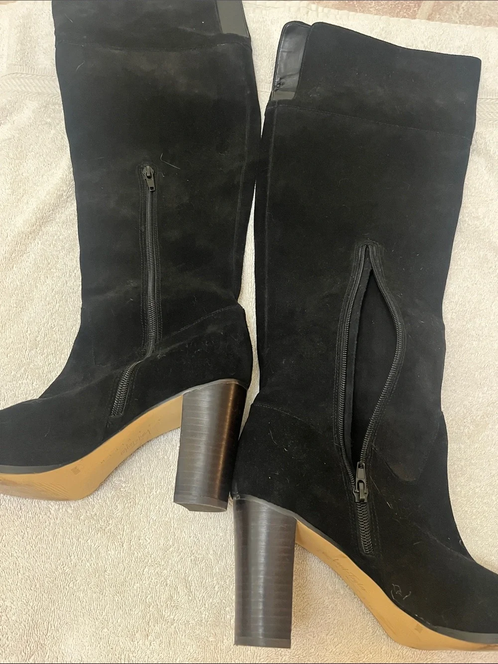Lord & Taylor tall over