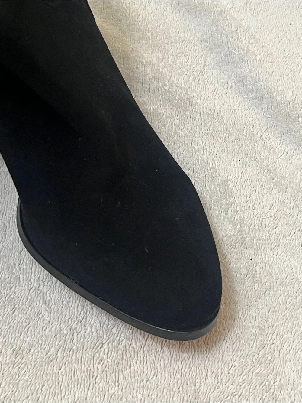Lord & Taylor tall over