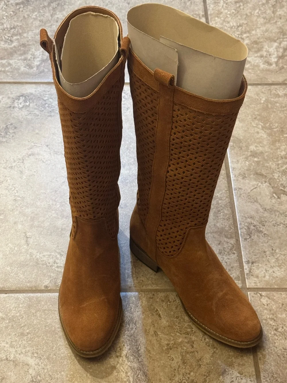 Betty London never worn