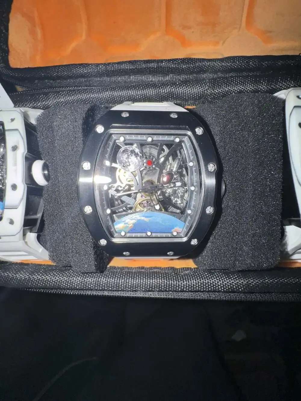 Invicta set style five