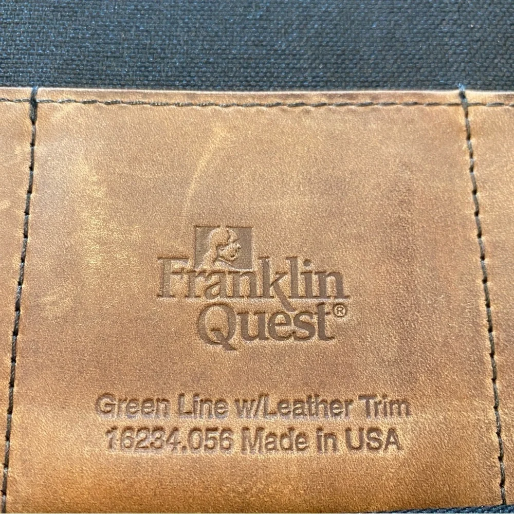 Franklin Quest Vintage Zip Planner Green Line Leather Trim & Canvas Zip Inserts