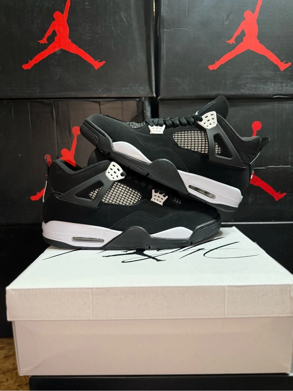 Jordan sleek silhouette
