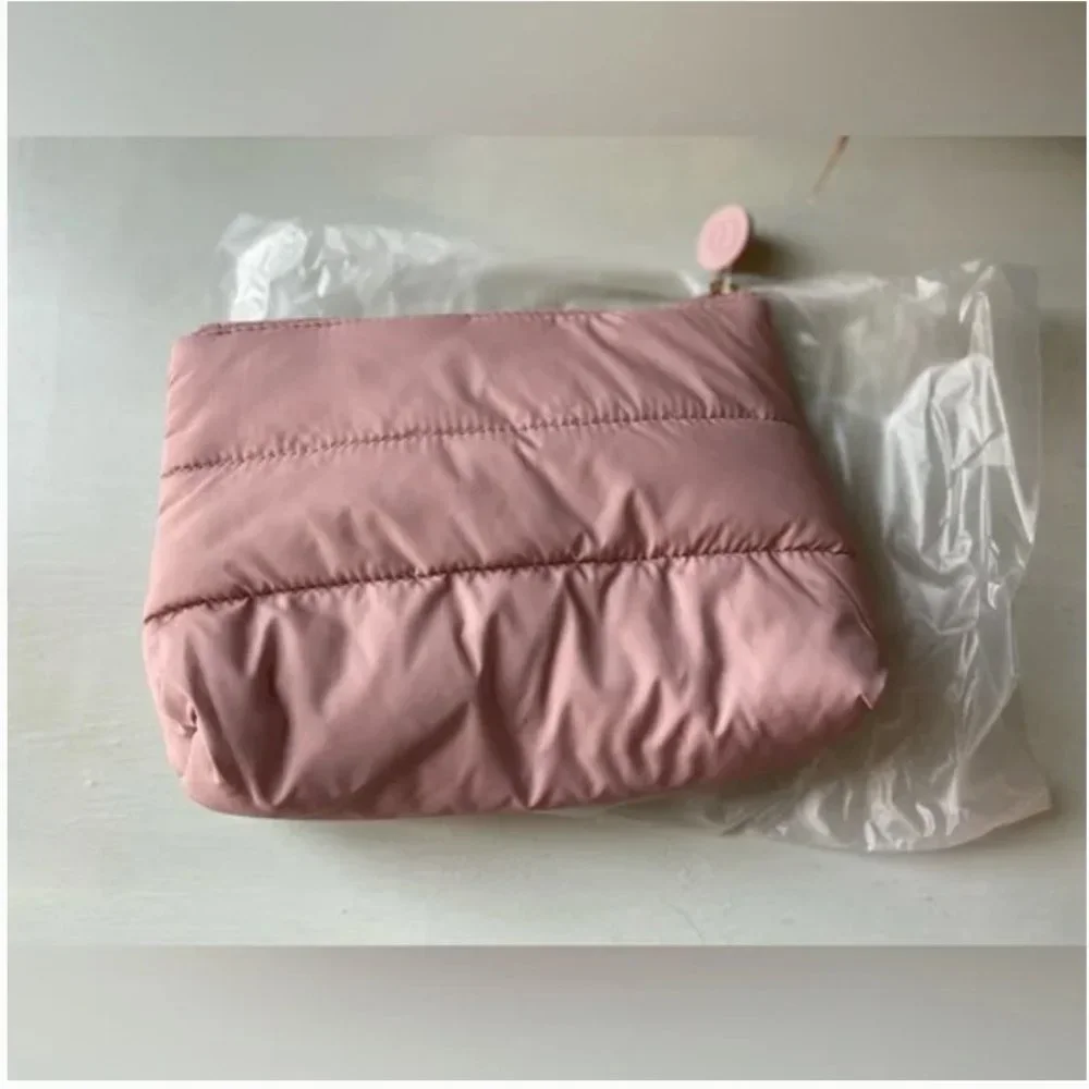 Rare Beauty poshmark brand
