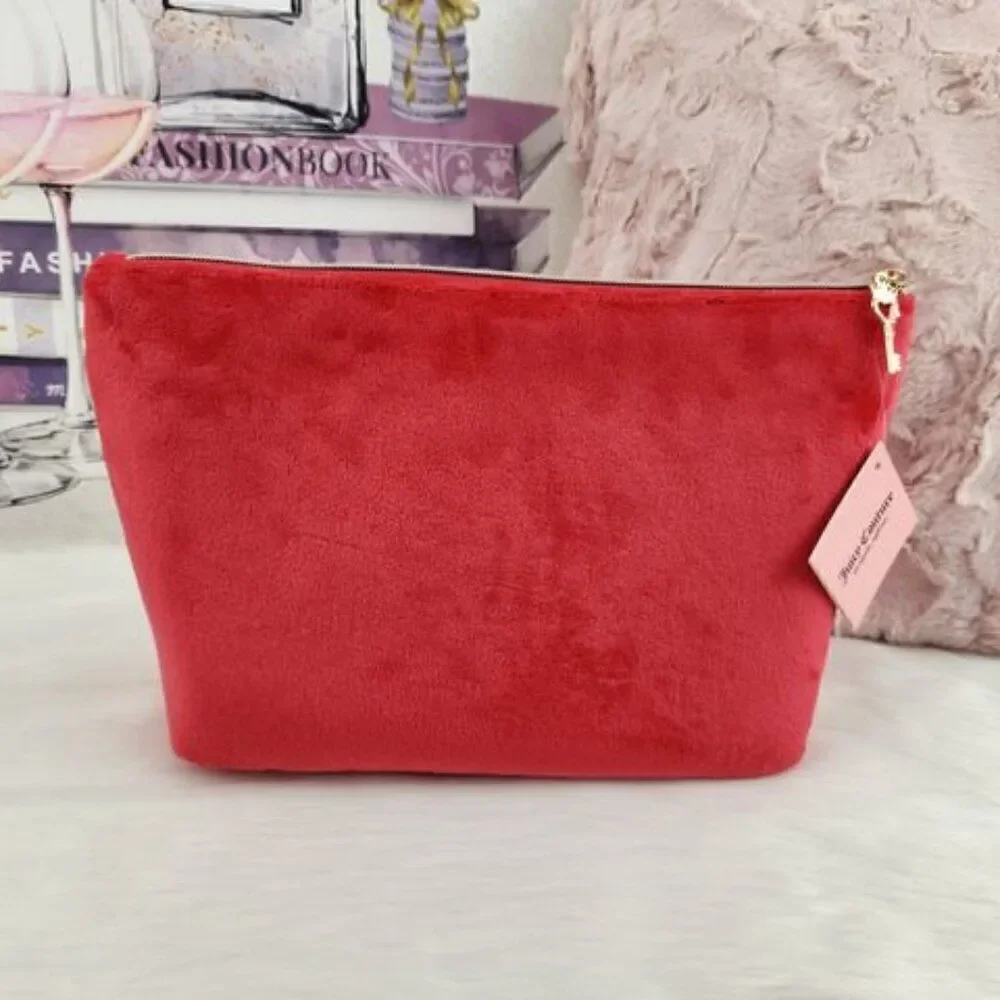 Juicy Couture sku includes