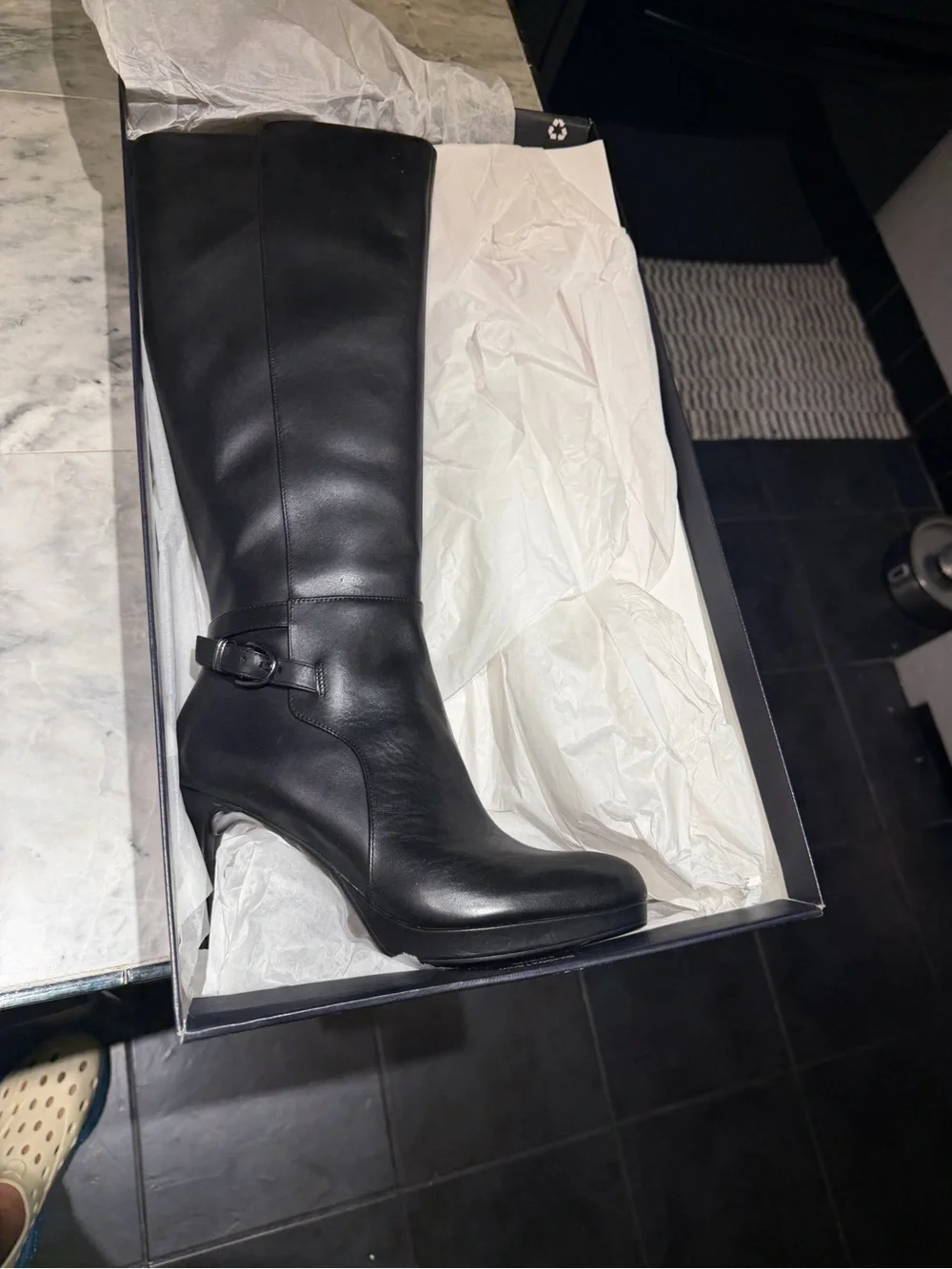 Naturalizer sleek black