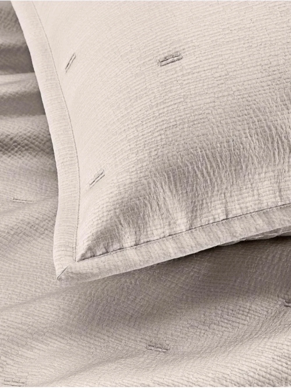 Hotel Collection shams glint