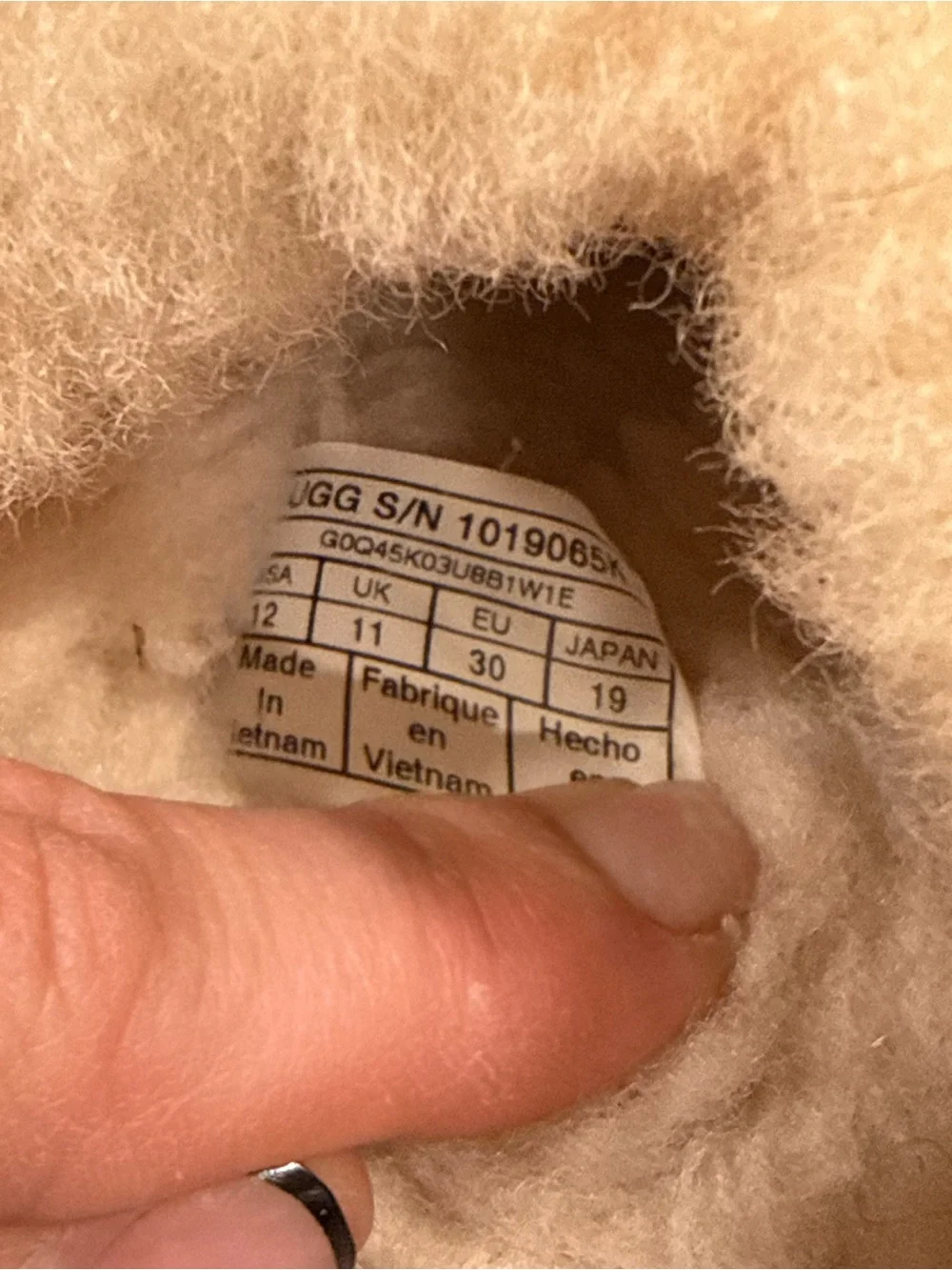 UGG keep little