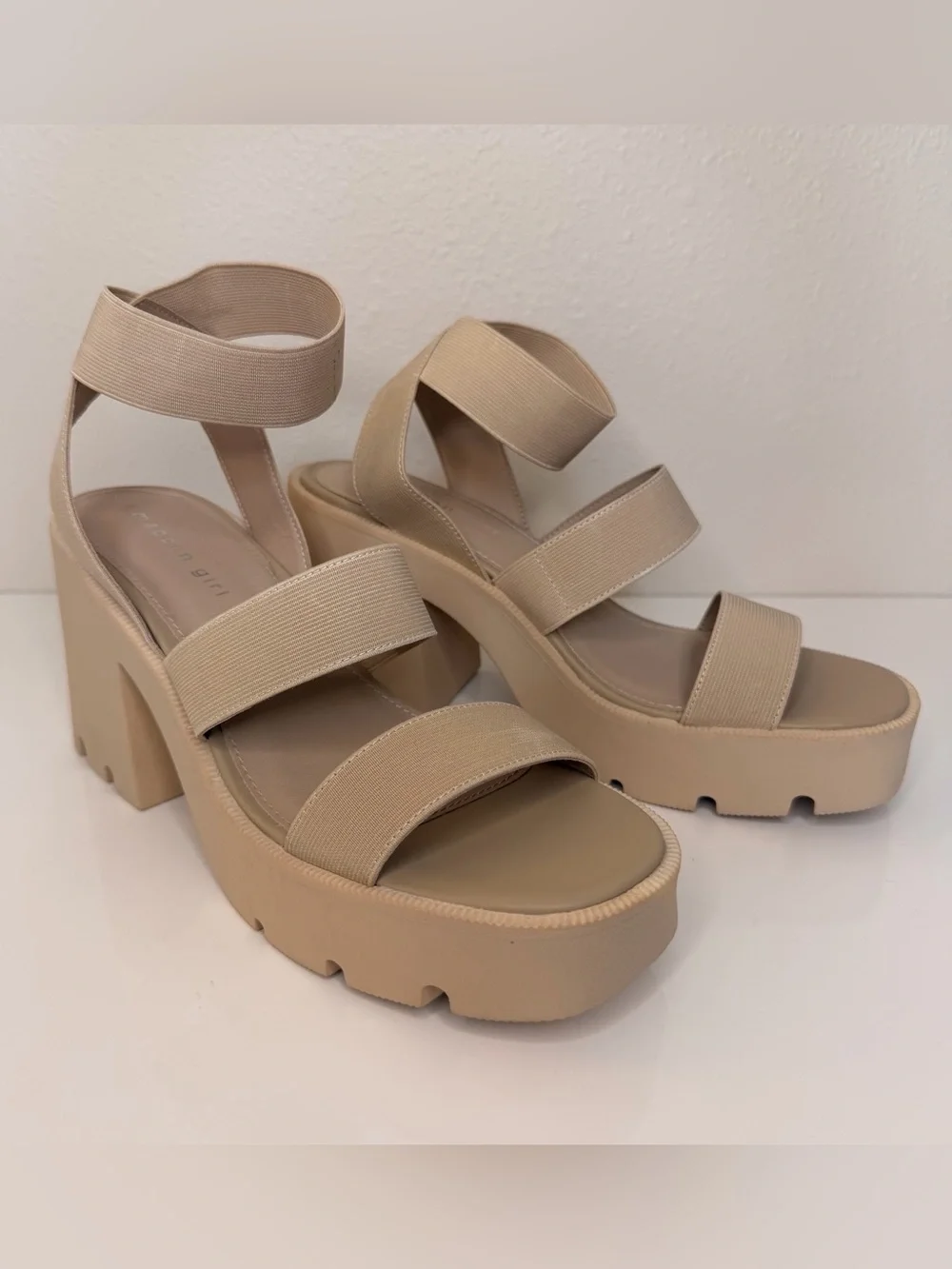 Madden Girl chunky platform