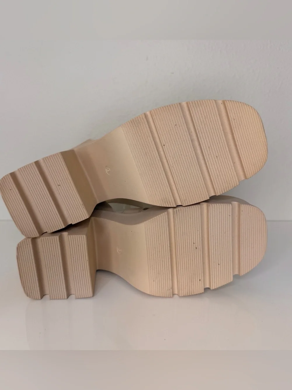 Madden Girl chunky platform