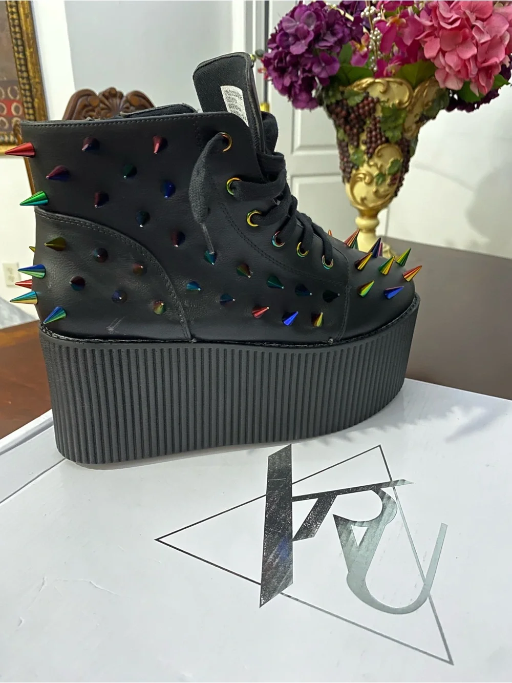 Kaos check black sneakers