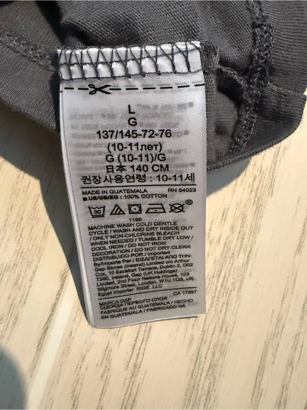 Gap Kids Girls L 10 Charcoal Gray Star Graphic Long‎ Sleeve Tee NWT