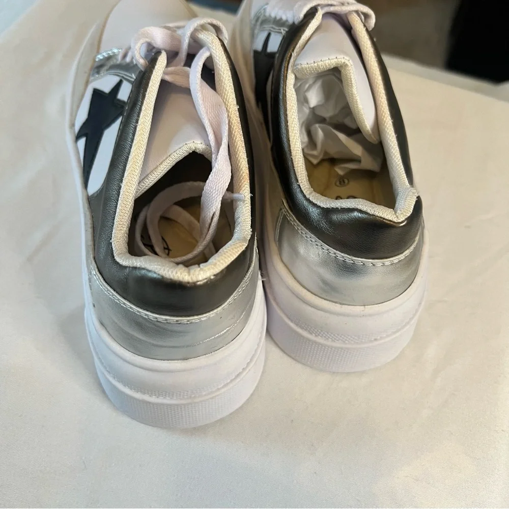 Pink Lily sneakers fashion