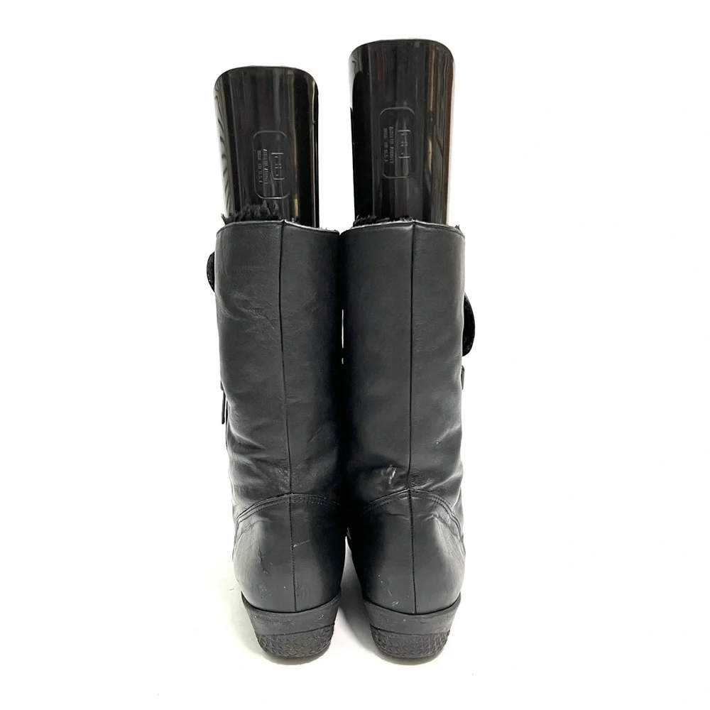 Vintage 1980s black leather side zip snap top faux fur lined snow boots