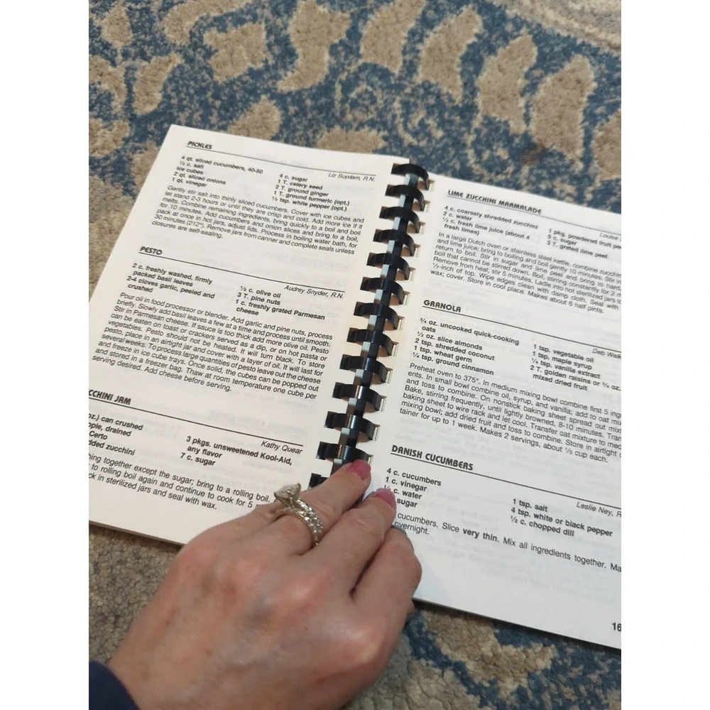 N/A vtg cookbook