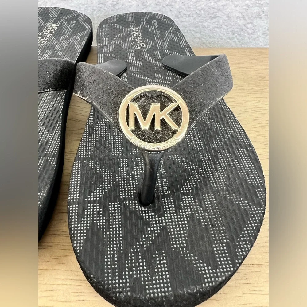 MICHAEL KORS MK Signature Bedford‎ Black Flip Flops Sandals Size  13-1 KDS NWOT