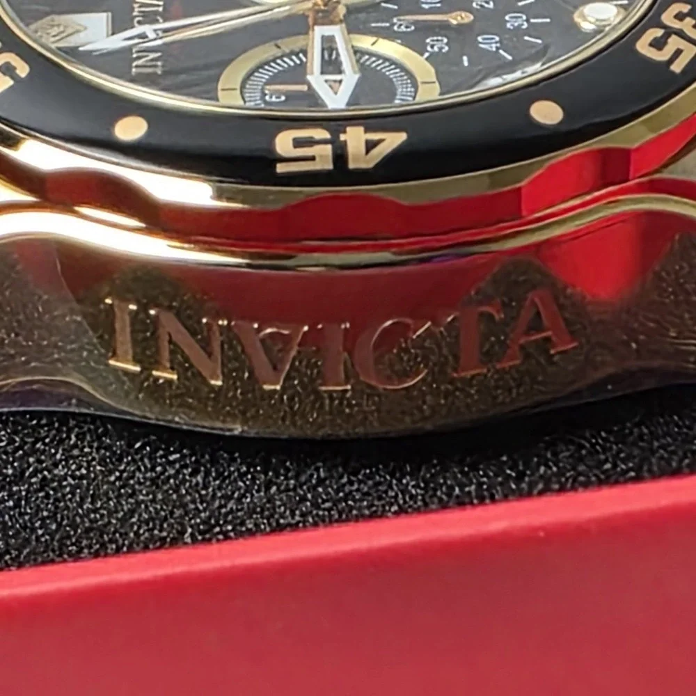 Invicta gold silicone