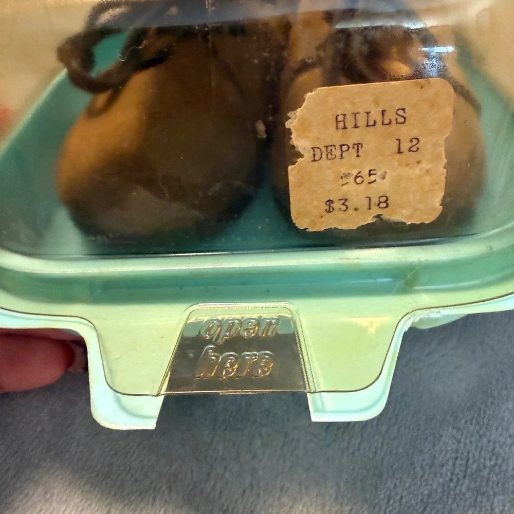 Vintage Wee Kids Suede Baby Trainers Size 3 – With‎ Original Box 1970s NOS