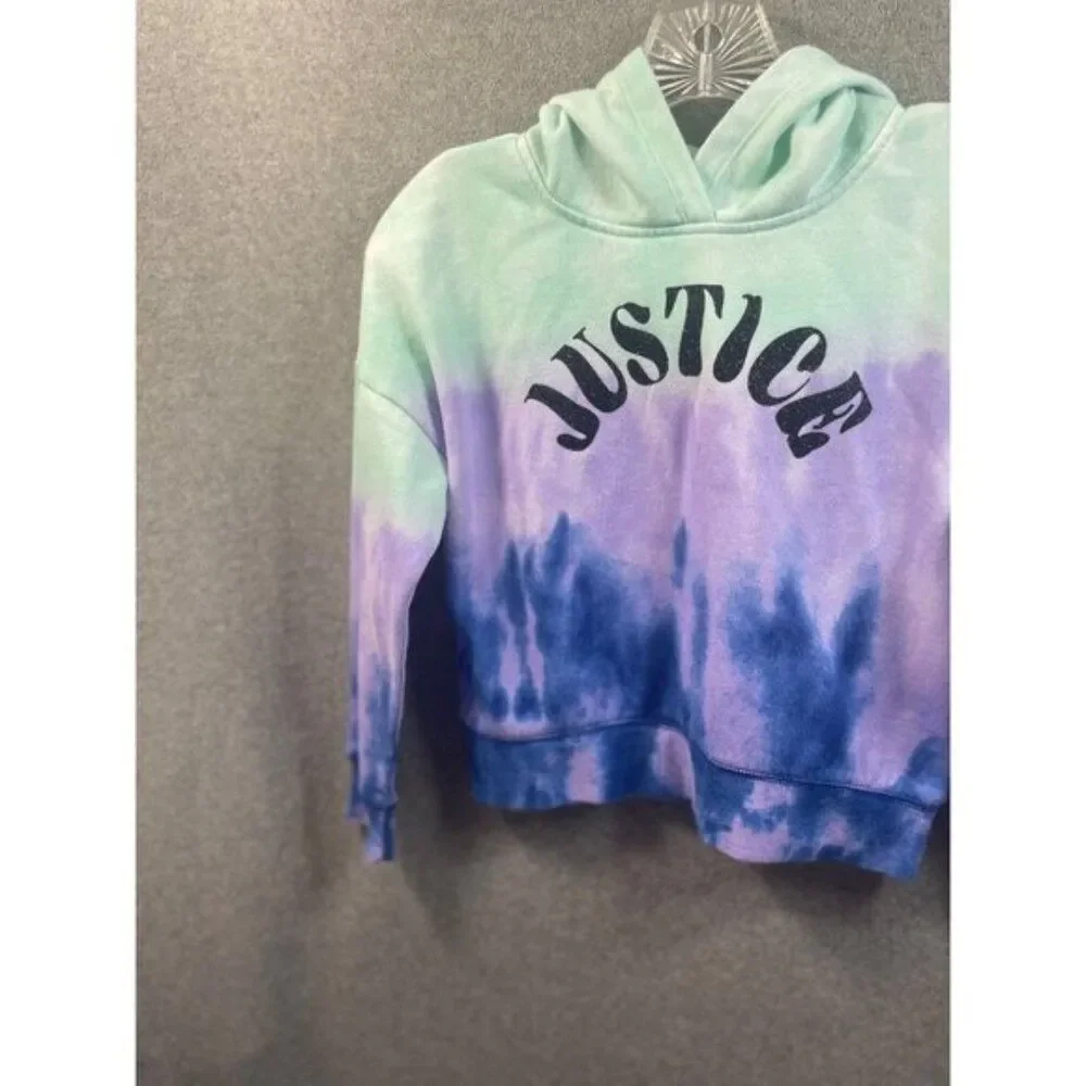 Justice eye catching