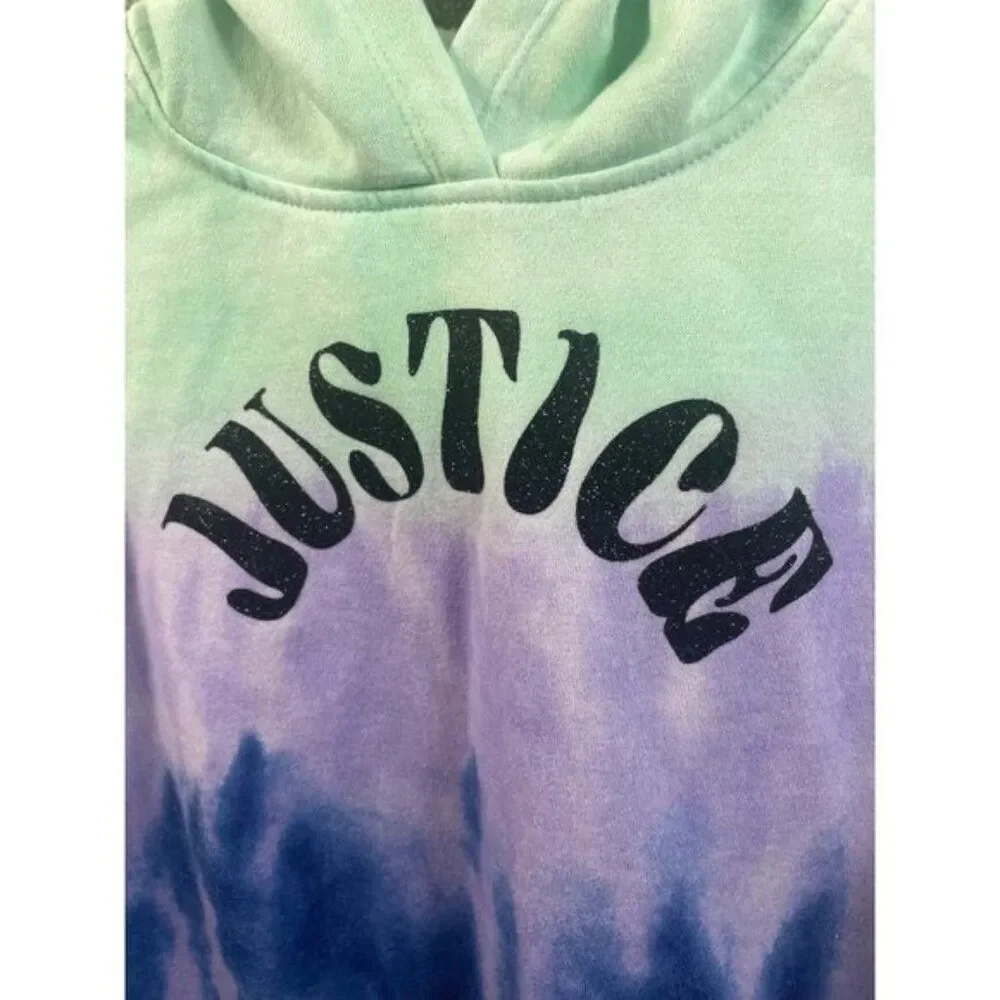 Justice eye catching